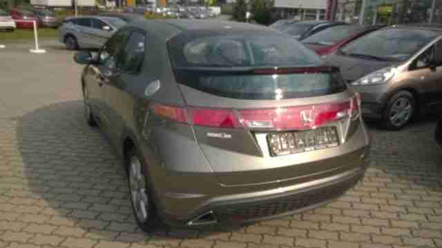 Honda Civic 1.8i