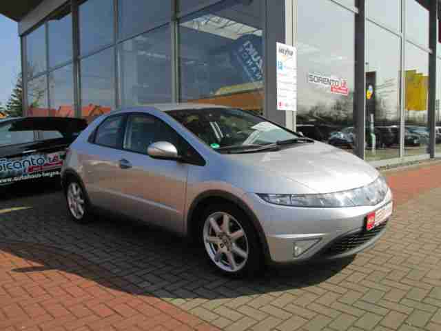 Honda Civic 1.8i-VTEC Sport