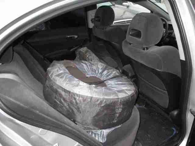 Honda Civic 1.8i-VTEC Sport