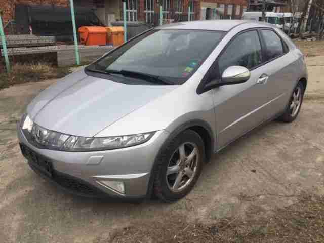 Civic 1.8i VTEC Sport