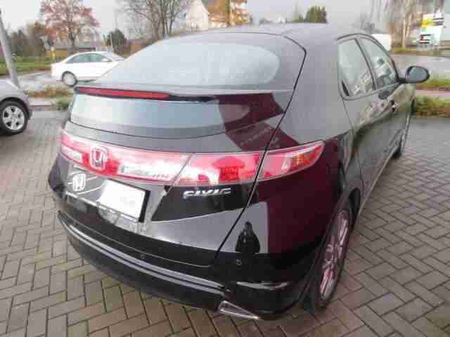 Honda Civic 1.8i