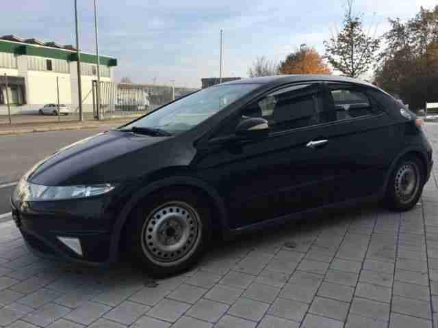 Honda Civic 1.8i-VTEC Sport-Klimaautomatik