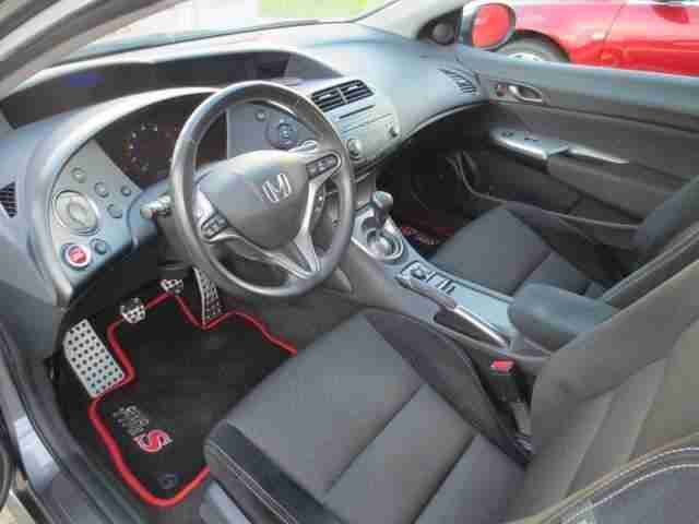 Honda Civic 1.8i
