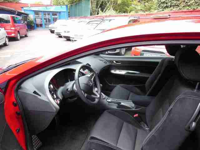 Honda Civic 1.8i
