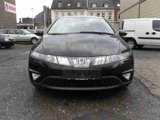 Honda Civic 1.8i-VTEC i-SHIFT Executive