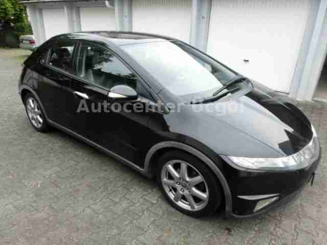 Honda Civic 1.8i-VTEC i-SHIFT Sport