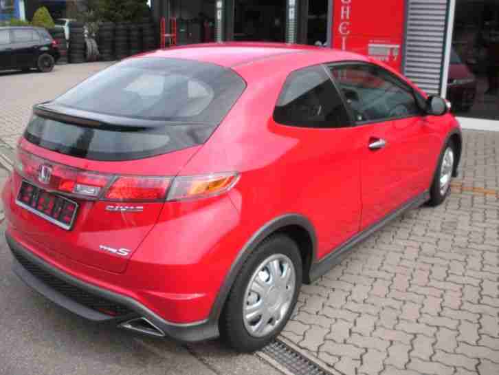 Honda Civic 2.2 i-CDTi DPF Type S