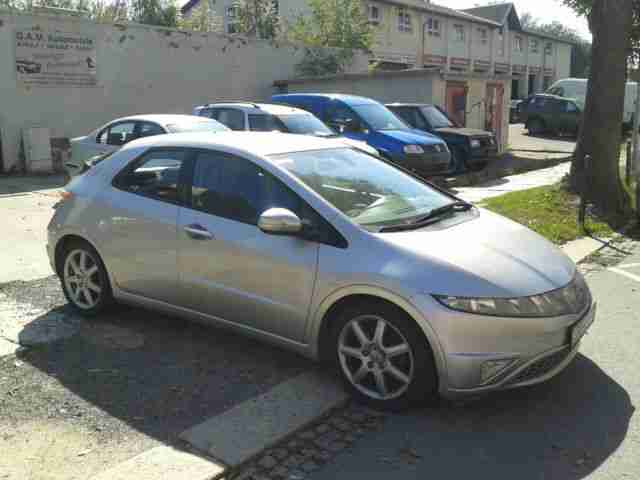 Honda Civic 2.2i CTDi
