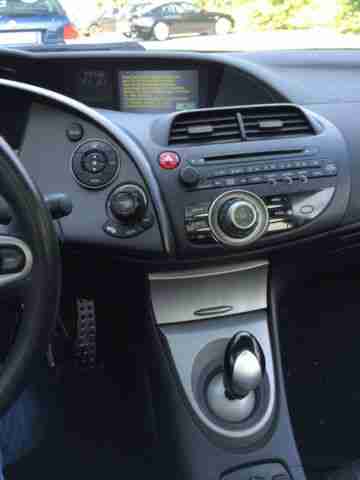 Honda Civic 2.2i-CTDi Executive 1.HAND Top Zustand