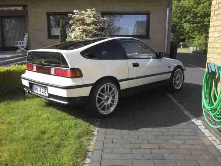 Civic CRX ED9 1.6i 16V mit EE8 VTEC Ausstattung