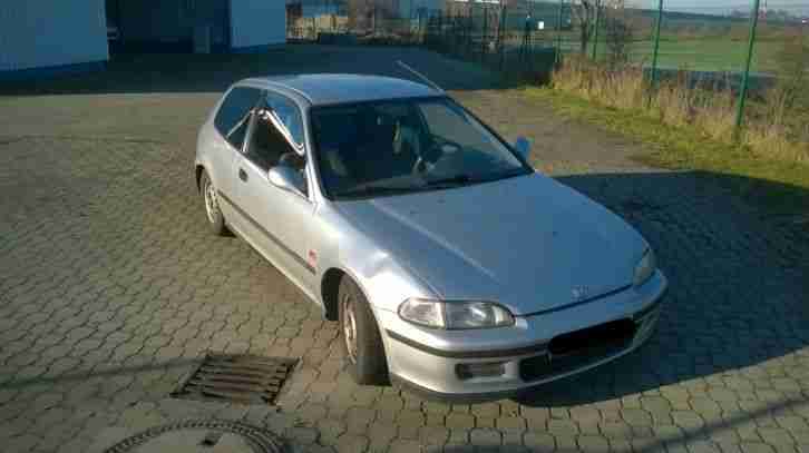 Civic EG4 1.5 VEI silber