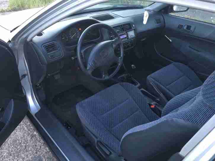Civic Ej9 TÜV Neu 109000 Km Rentner Fahrzeug 1,