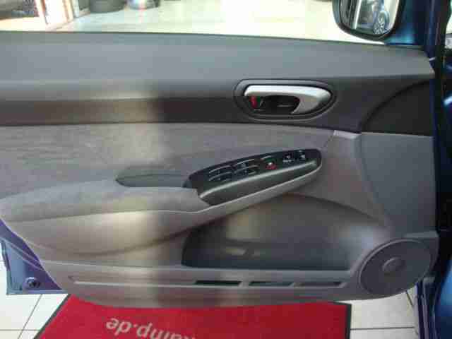 Honda Civic Hybrid 1.3i-DSI i-VTEC IMA CVT