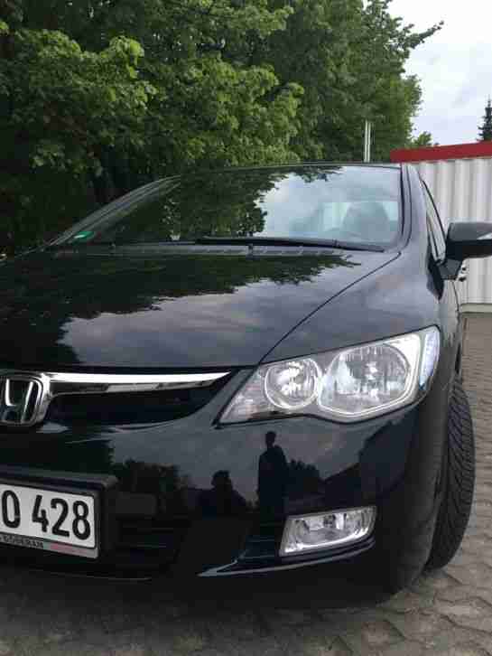 Honda Civic Hybrid Rentnerfahrzeug