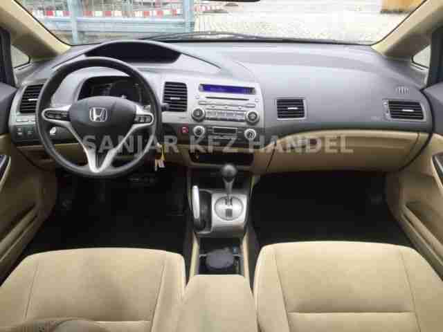 Honda Civic Lim.4 Hybrid Basis AUTOMATIK / KLIMA