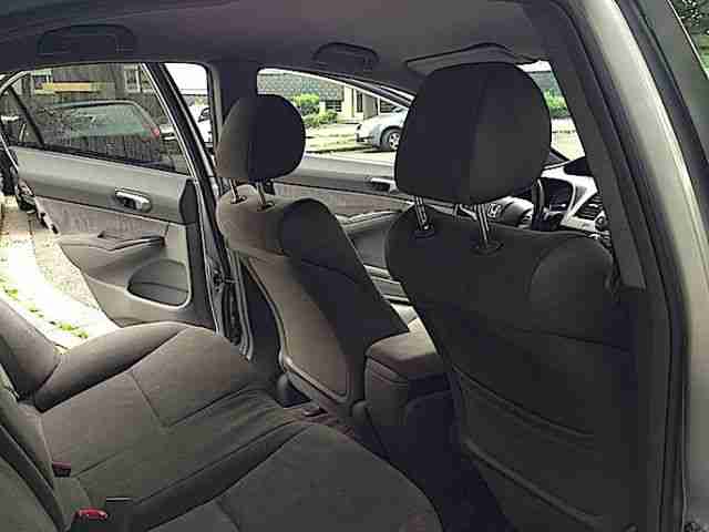 Honda Civic Lim.4 Hybrid Basis*Automatik*Klima*