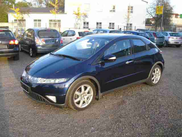 Honda Civic Lim.5 1.8 Executive Klimaaut. Xenon 6G. 1H
