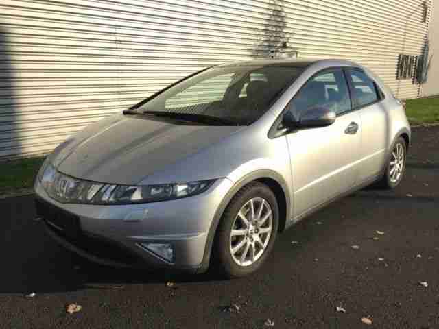 Civic Lim.5 1.8 Executive Panorama Klima SR WR..