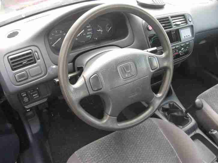 Honda Civic VI Coupe (EJ6) 1.6i 77KW Limusine