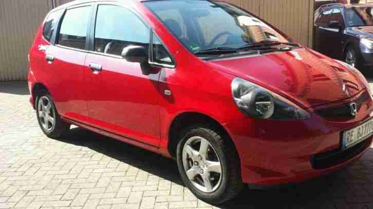 Honda Jazz 1, 2 57kw bj 2005 TÜV 10.2016