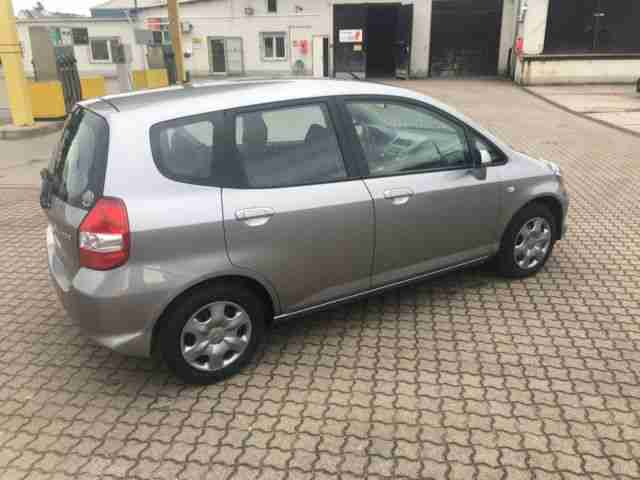 Honda Jazz 1.2 Cool Neue Reifen Top Gepflegt