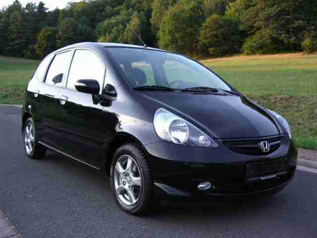 Honda Jazz 1.4 CVT LS, Automatik wenig km TUVAU Neu