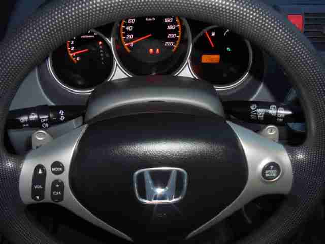 Honda Jazz 1.4 LS.AUTOMATIK.KLIMAAUTOMATIK.