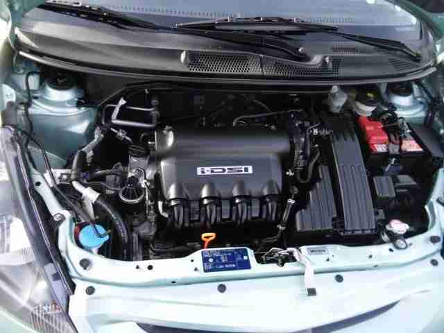 Honda Jazz 1.4 LS erst 25000KM