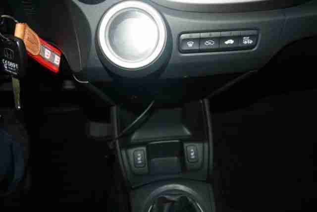 Honda Jazz 1.4 i-VTEC Elegance