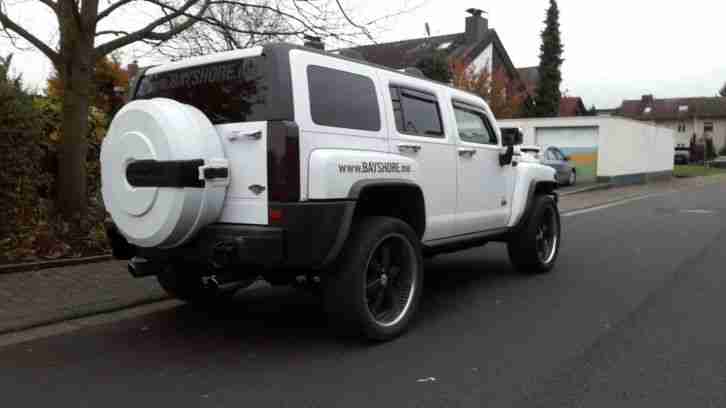 Hummer H3 mit