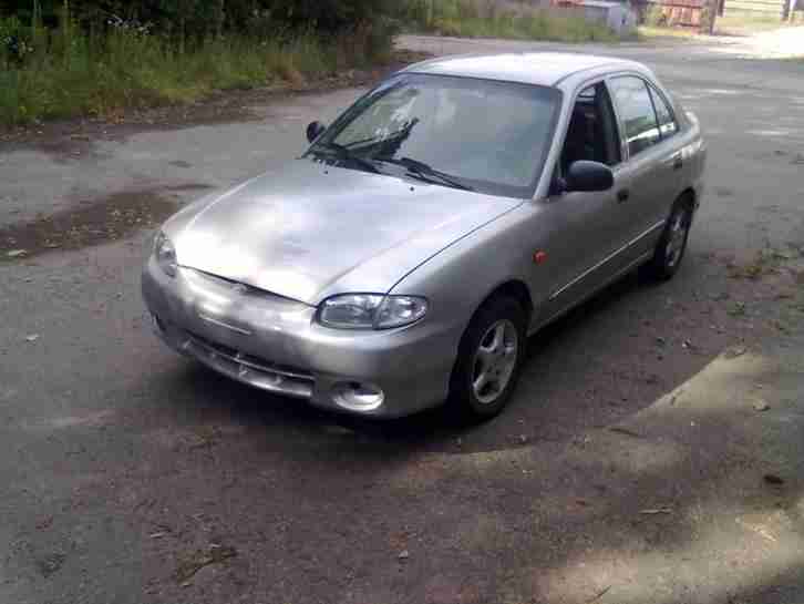 Hyundai Accent 1