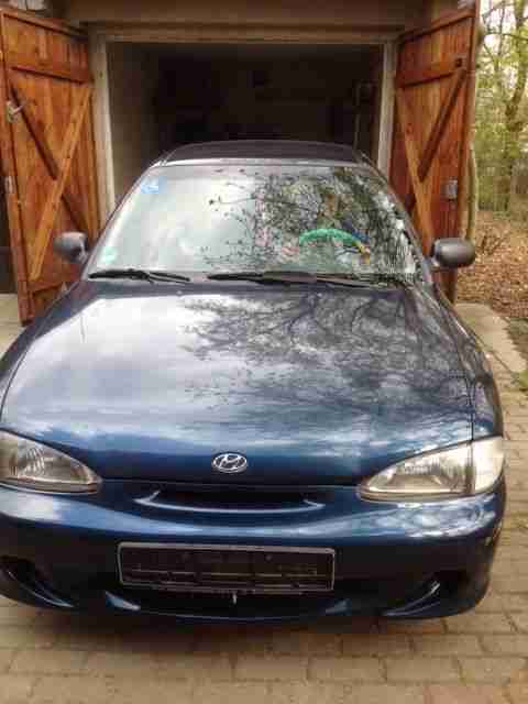 Hyundai Accent GS 2-tür. Erstzul. 04.96 TÜV abgel. Cape Blue Met.