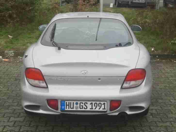 Hyundai Coupe 2.0 FX silber-metallic