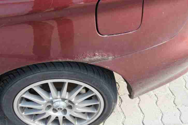 Hyundai Coupe 2.0i mit diversen Neuteilen