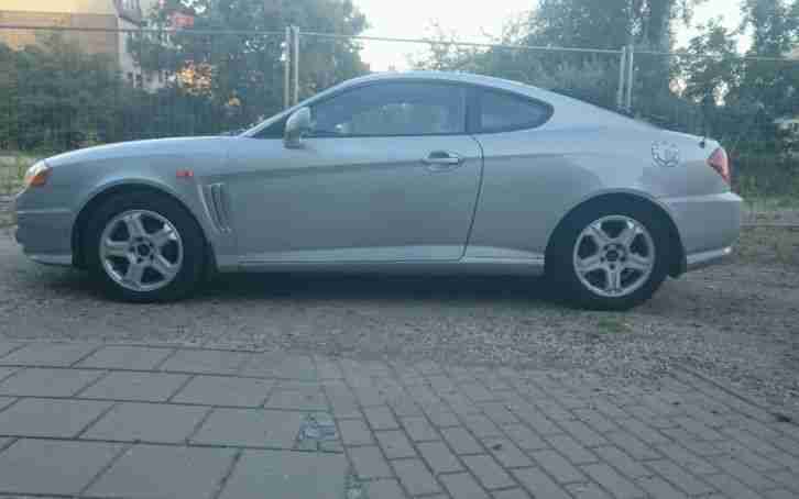 Hyundai Coupe Vollausstattung Leder Klima Tempomat DVD