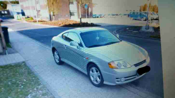 Hyundai Coupe, zur