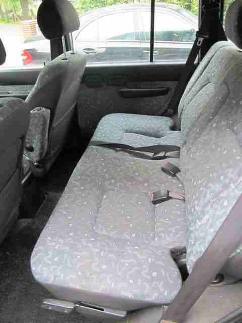 Hyundai Galloper 2