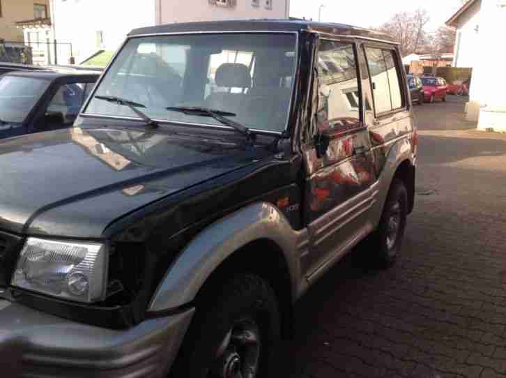 Hyundai Galopper (Mitsubishi Pajero) Unfallfahrzeug fahrbereit mit TÜV