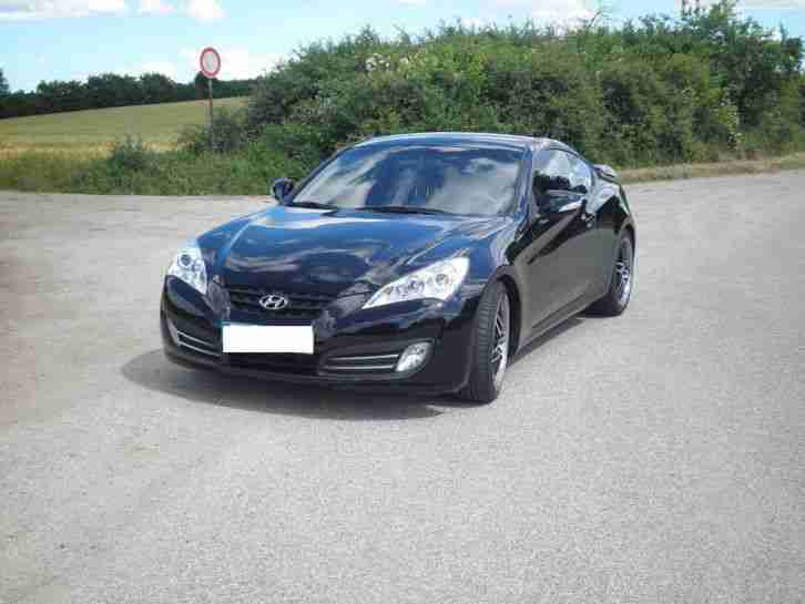 Hyundai Genesis Coupe 3.8 V6 6 Gang Automatik Leder Garantie