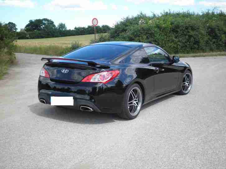 Hyundai Genesis Coupe 3.8 V6 6 Gang Automatik Leder Garantie