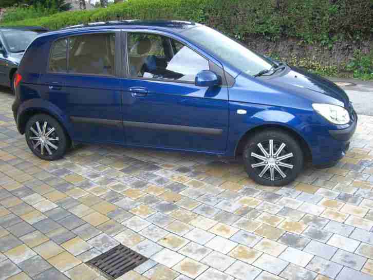 Hyundai Getz 1,4 L 71 KW 5 türig TÜV 04.18 ++++ Blechschaden+++++