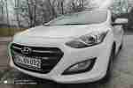 I 30, Facelift Modell 2016, scheckheftgepflegt,