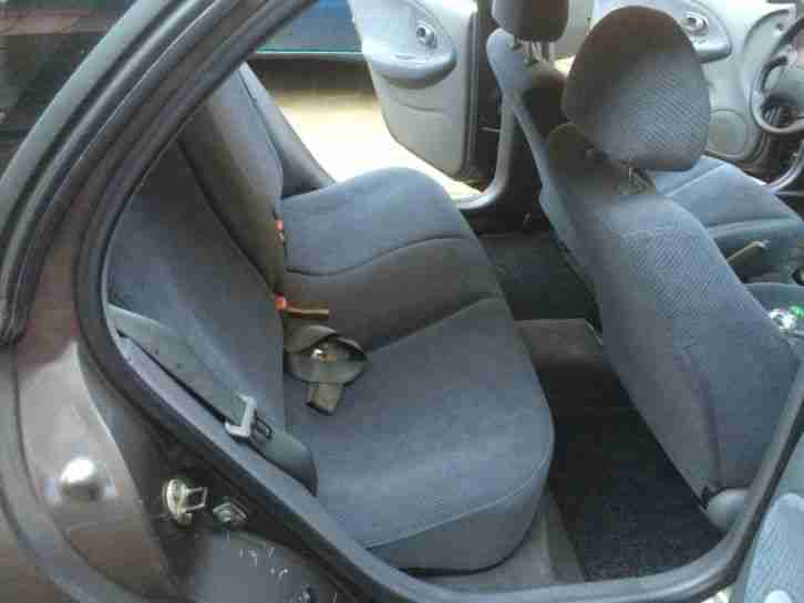 Hyundai Lantra Combi