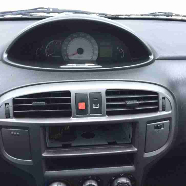 Hyundai Matrix 1.5 CRDI TD