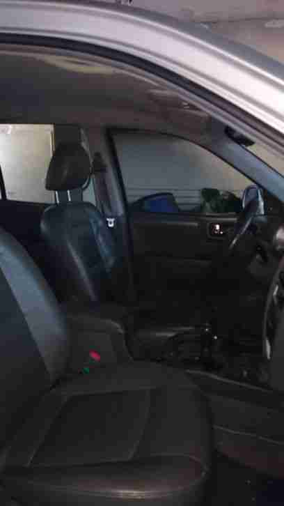 Hyundai Santa Fe 2,4 4WD TÜV 8/2018 -Motorschaden-