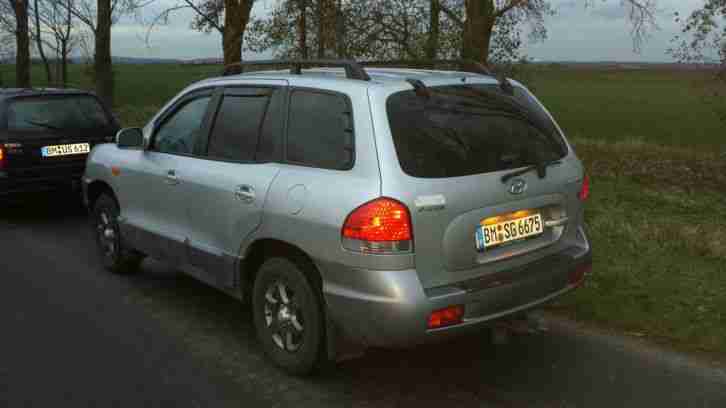 Hyundai Santa Fe 2,4 mit Motorschaden