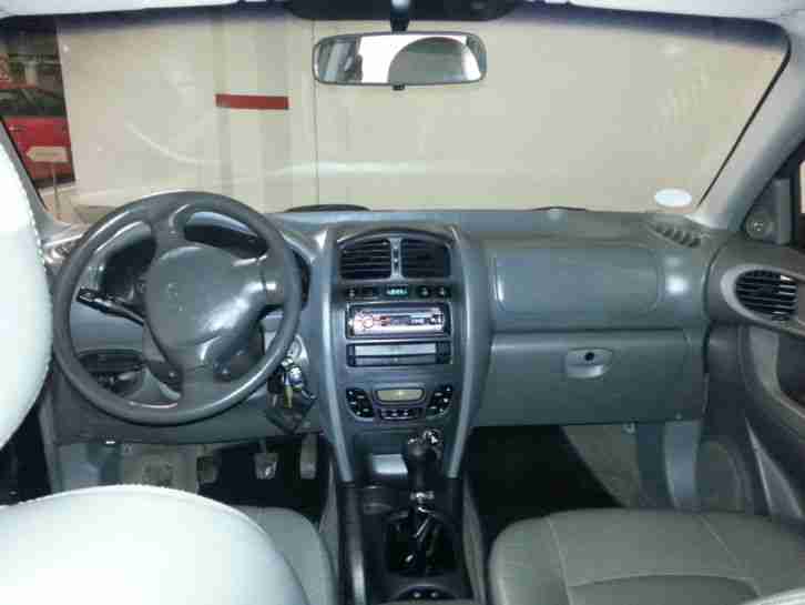 Hyundai Santafe 2.4 2WD Edition 2. Hand Leder/Klima