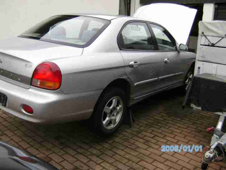 Hyundai Sonata Bj 2001 34000 Km Frontschaden