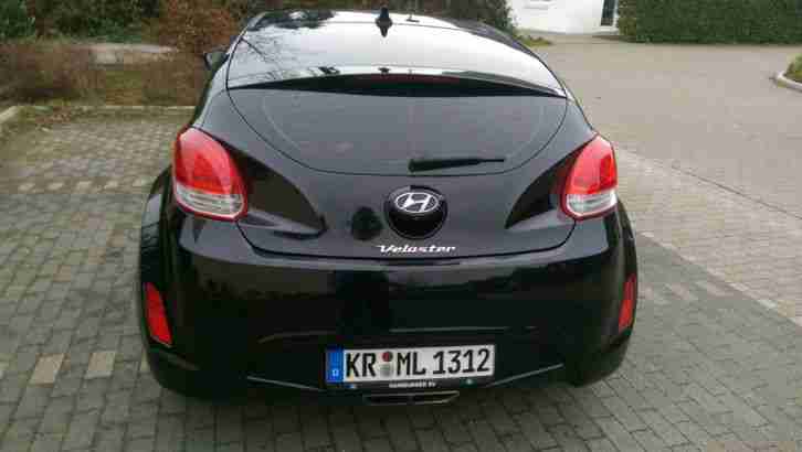 Hyundai Veloster 1.6 GDI Executive Plus Werksgarantie EZ 05/2013 I. Hand