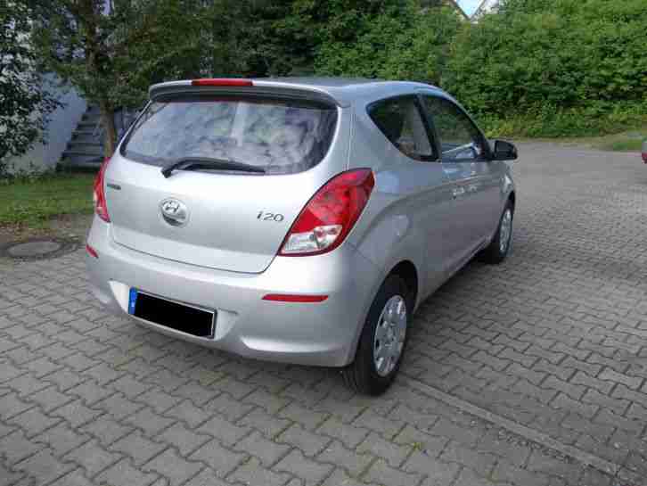 Hyundai i 20 1.2 Classic 5 Star Edition Silver, Preis VHB